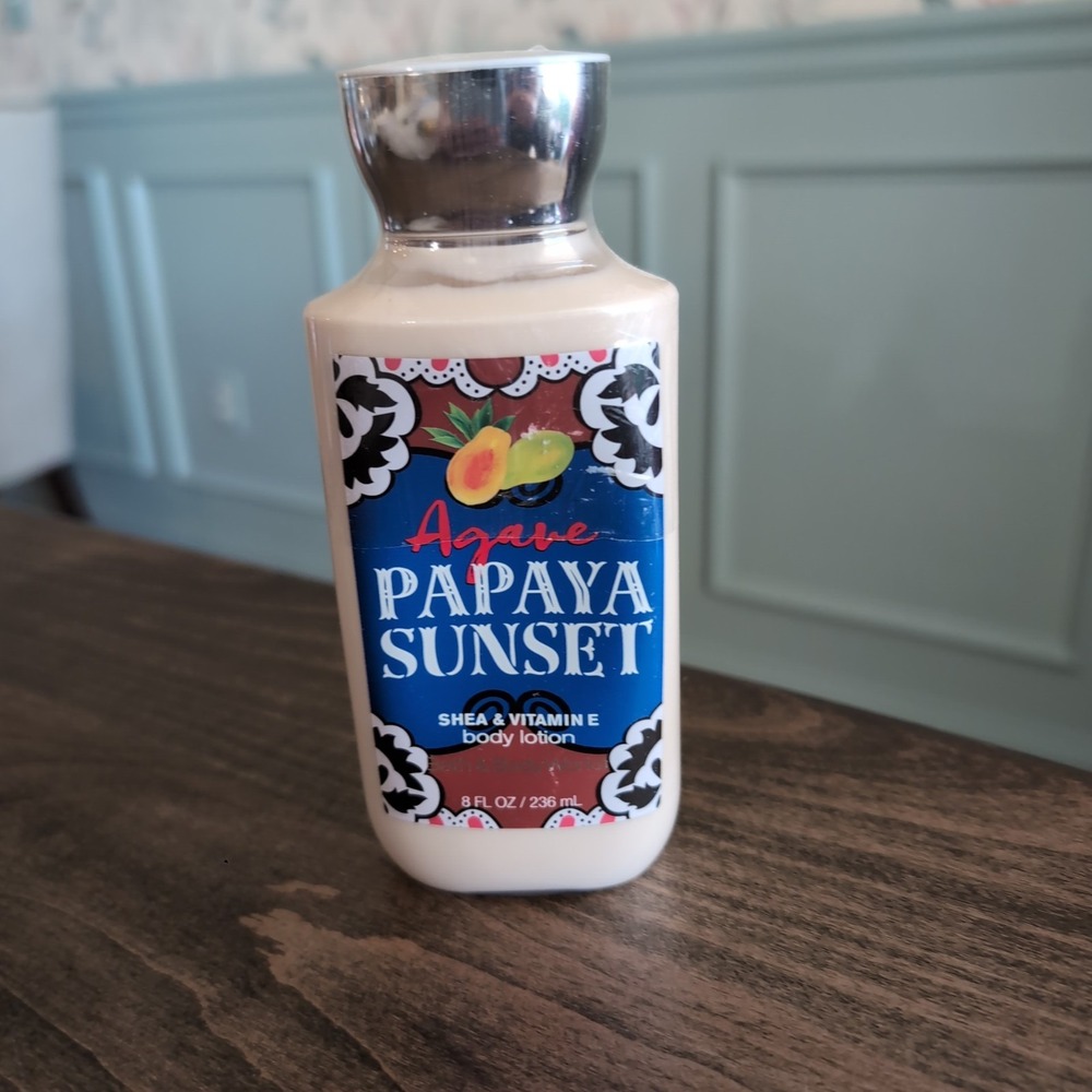 Bath & Body Works  AGAVE PAPAYA SUNSET Body Lotion Sealed NOS Discontinued